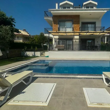Huge Triplex W Pool And Garden In Fethiye
